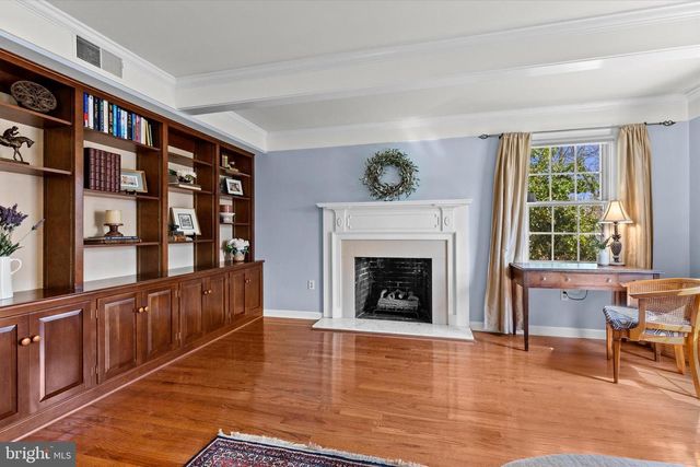 1979 ALCOTT RD, York, PA 17406