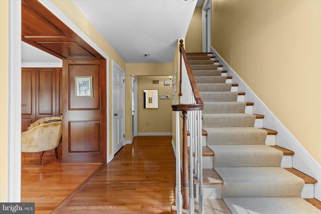 1979 ALCOTT RD, York, PA 17406