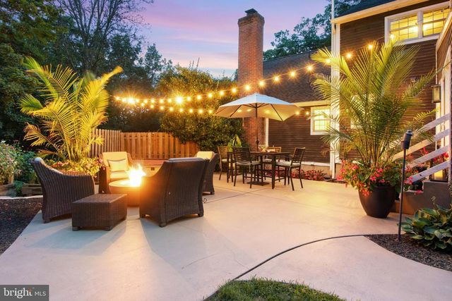 1979 ALCOTT RD, York, PA 17406