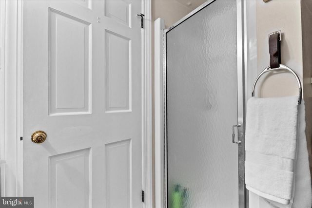 1979 ALCOTT RD, York, PA 17406