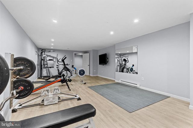 1979 ALCOTT RD, York, PA 17406