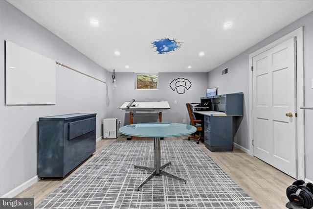 1979 ALCOTT RD, York, PA 17406