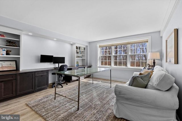 1979 ALCOTT RD, York, PA 17406