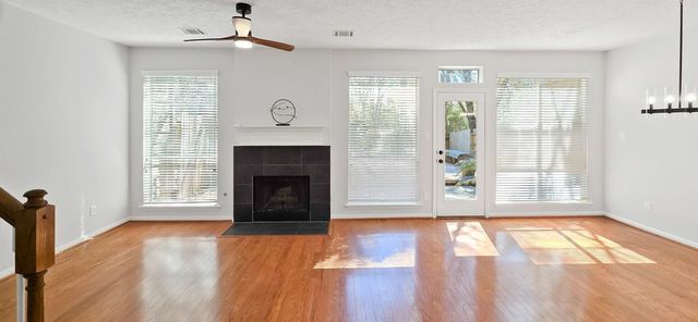 14 Valley Oaks Circle, The Woodlands, TX 77382