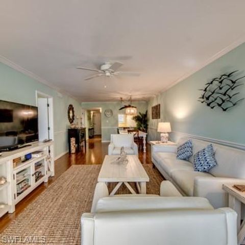 6725 Winkler RD 202, Fort Myers, FL 33919