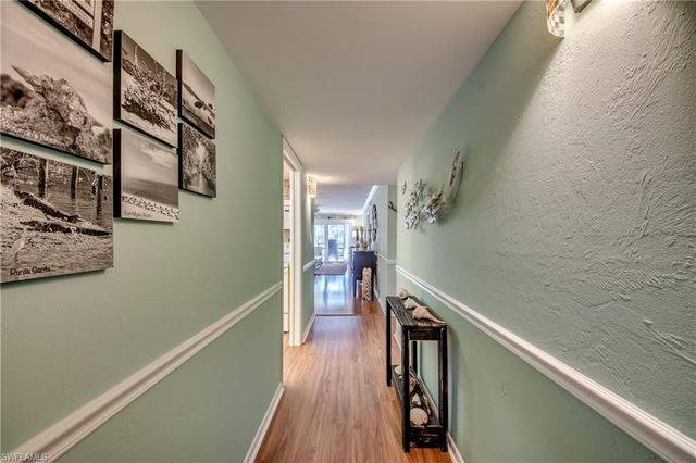 6725 Winkler RD 202, Fort Myers, FL 33919