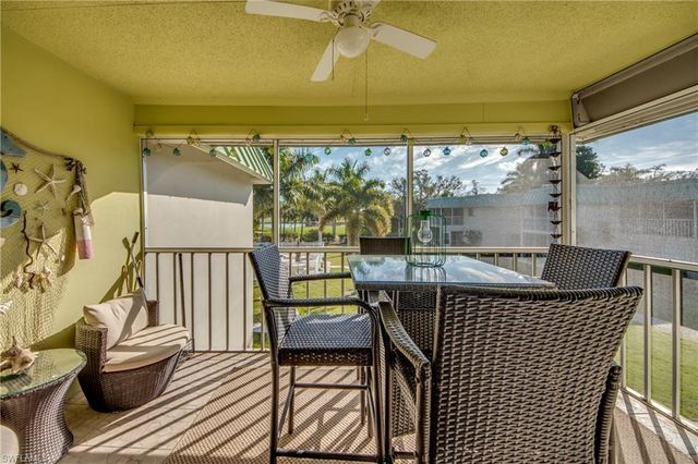 6725 Winkler RD 202, Fort Myers, FL 33919