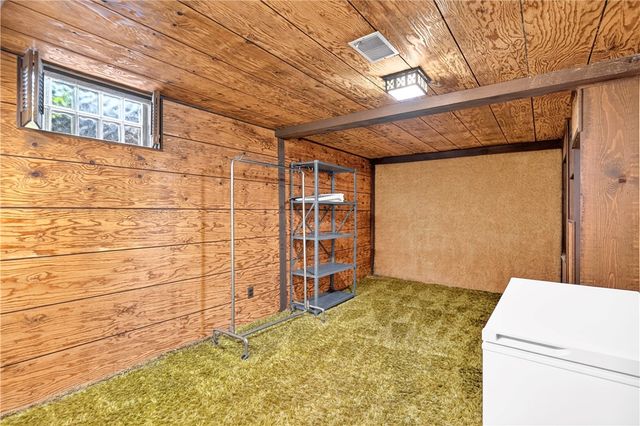 55 Maple Ct, Ross Twp, PA 15237