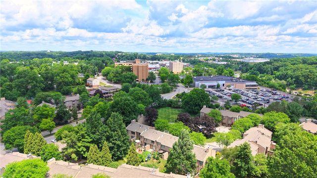 55 Maple Ct, Ross Twp, PA 15237