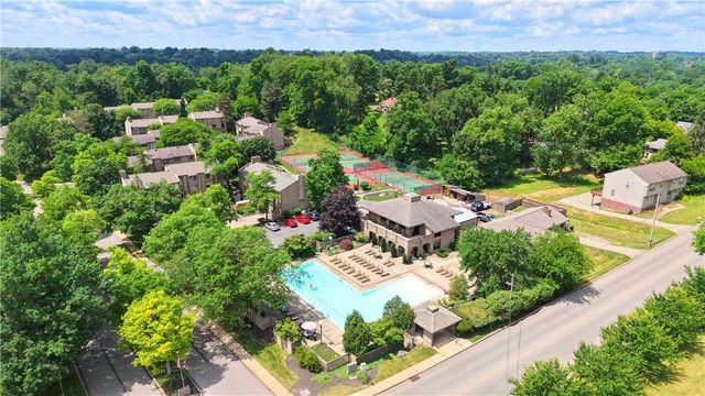55 Maple Ct, Ross Twp, PA 15237