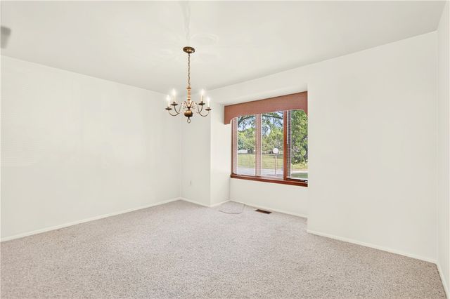 55 Maple Ct, Ross Twp, PA 15237
