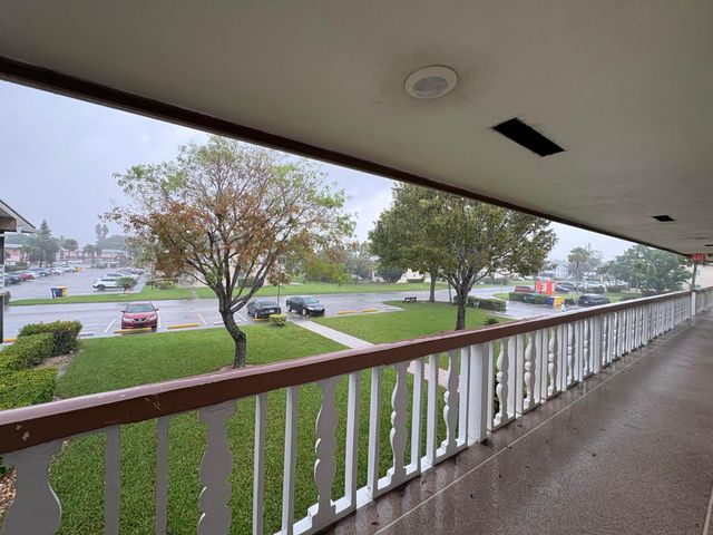 48 Bedford B, West Palm Beach, FL 33417