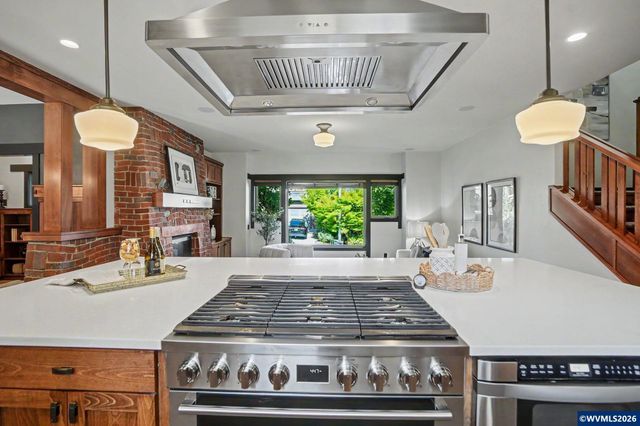 2185 Kari Dawn Av SE, Salem, OR 97306