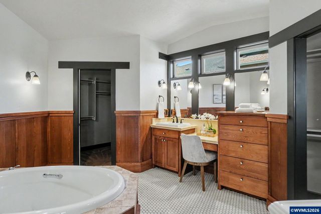 2185 Kari Dawn Av SE, Salem, OR 97306