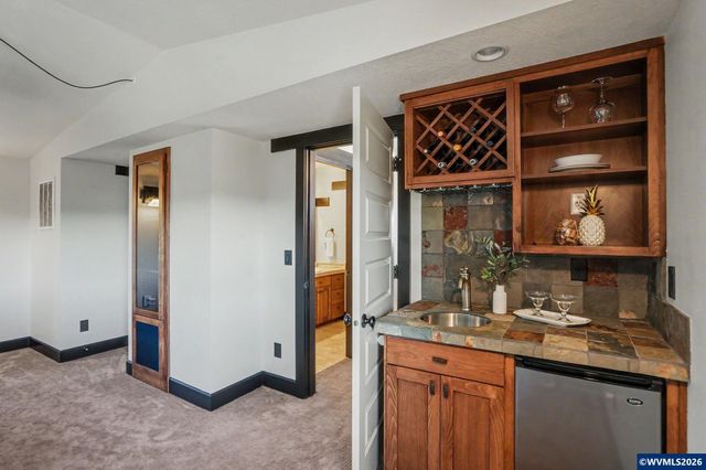 2185 Kari Dawn Av SE, Salem, OR 97306