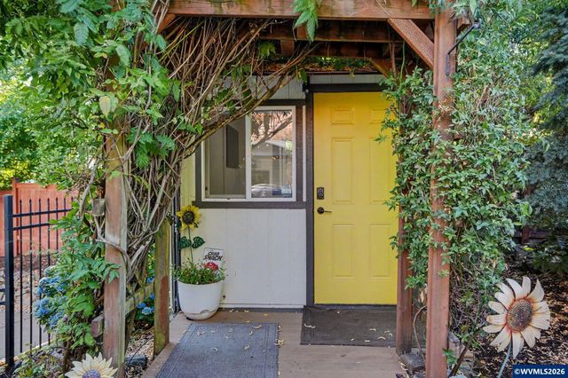 2185 Kari Dawn Av SE, Salem, OR 97306