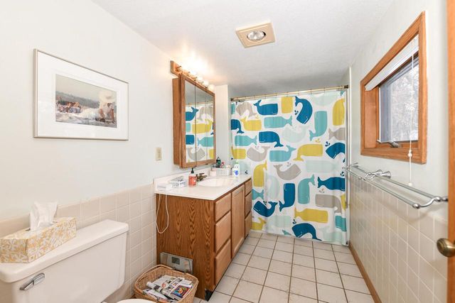 561 W Chestnut STREET, Burlington, WI 53105