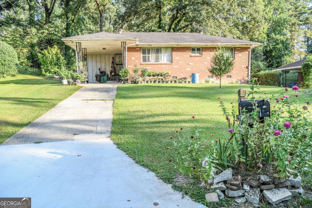 2792 Lancaster Drive, East Point, GA 30344