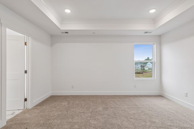 3201 Gravity Drive, Columbia, TN 38401