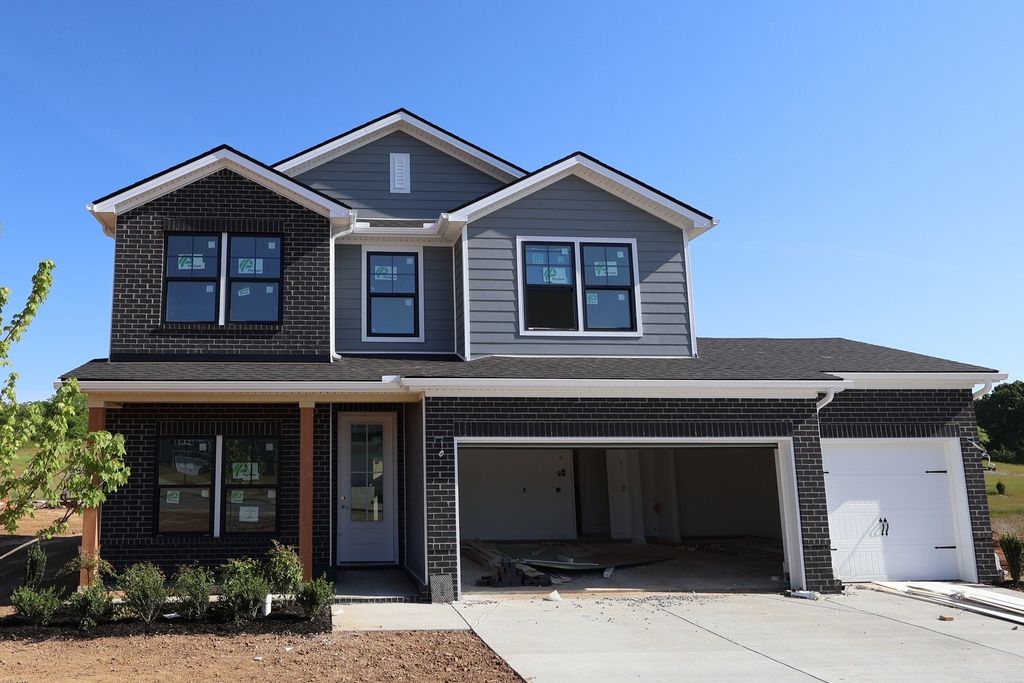 3201 Gravity Drive, Columbia, TN 38401