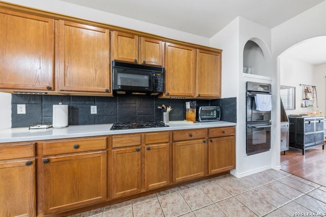 1788 OAKMONT CIR, New Braunfels, TX 78132