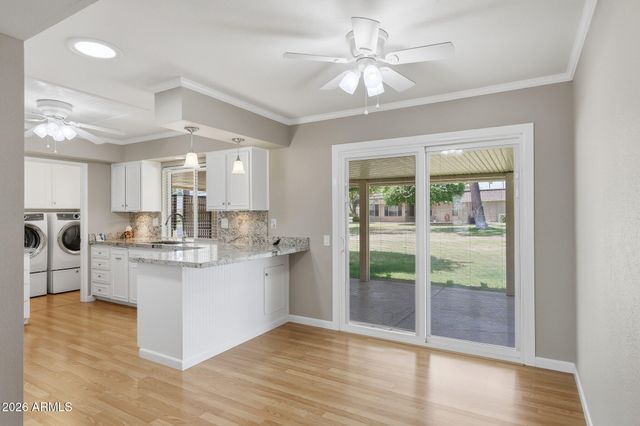 9822 W SANDSTONE Drive, Sun City, AZ 85351