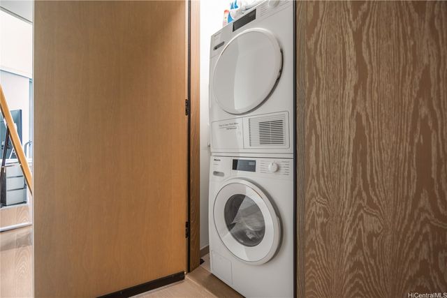 1000 Auahi Street 603, Honolulu, HI 96814