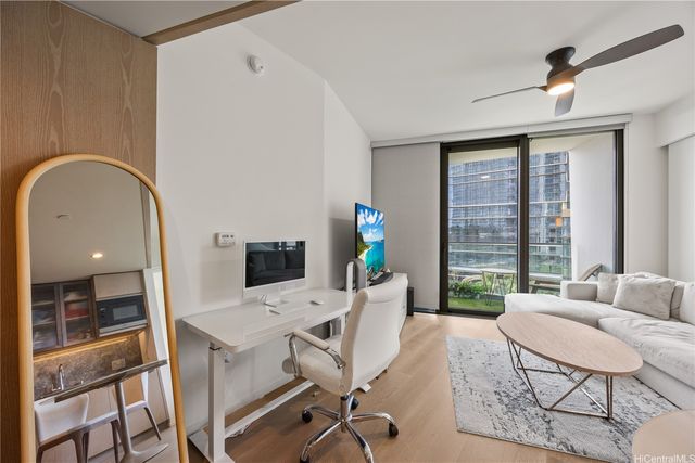 1000 Auahi Street 603, Honolulu, HI 96814