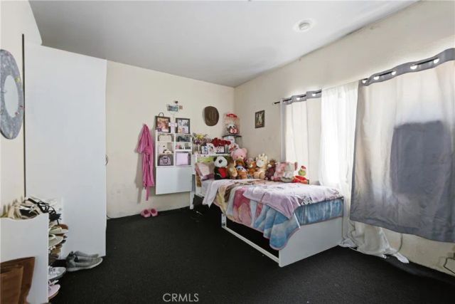 706 W 42nd, Los Angeles, CA 90037