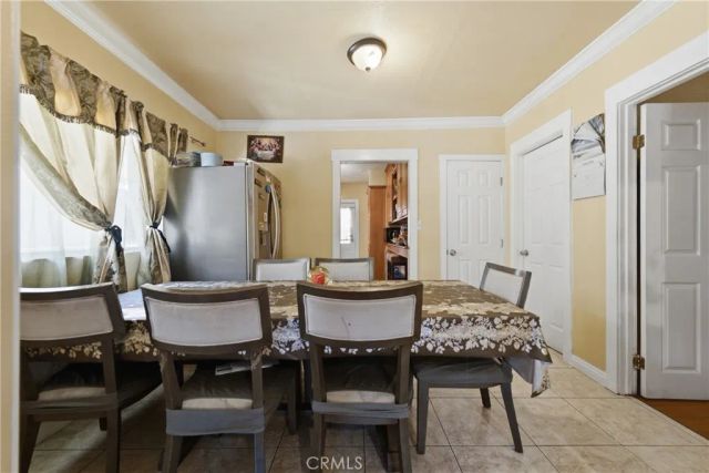 706 W 42nd, Los Angeles, CA 90037