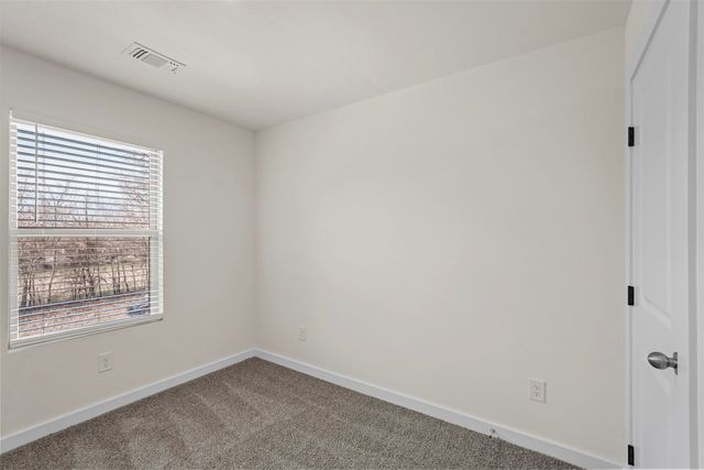 206 Henderson Street, Bonham, TX 75418