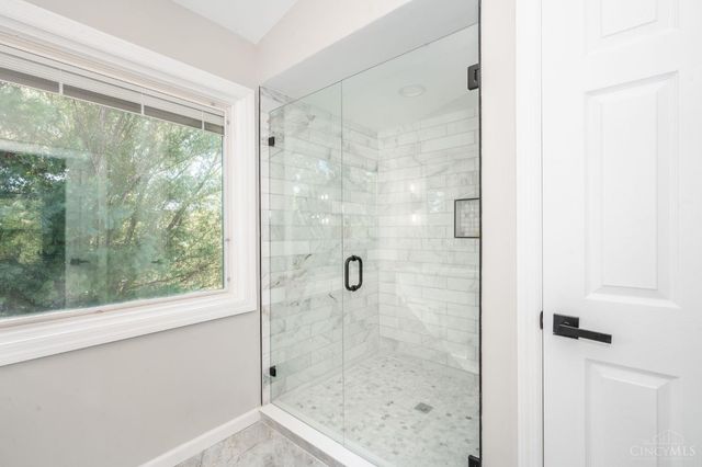 8205 Indian Trail Drive, Madeira, OH 45243