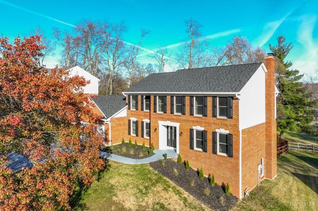 8205 Indian Trail Drive, Madeira, OH 45243