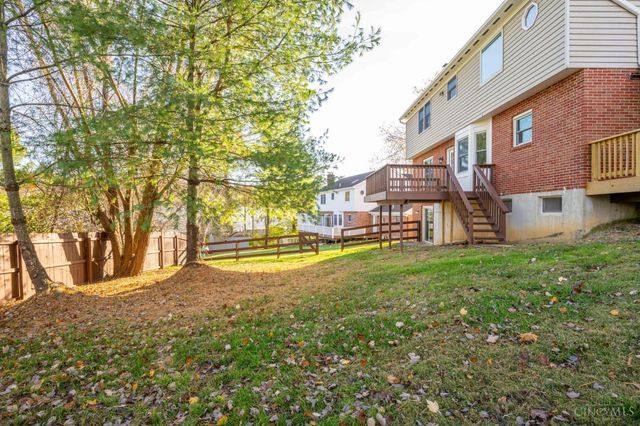 8205 Indian Trail Drive, Madeira, OH 45243