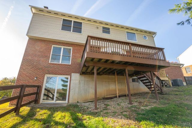 8205 Indian Trail Drive, Madeira, OH 45243