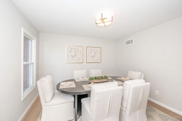 8205 Indian Trail Drive, Madeira, OH 45243