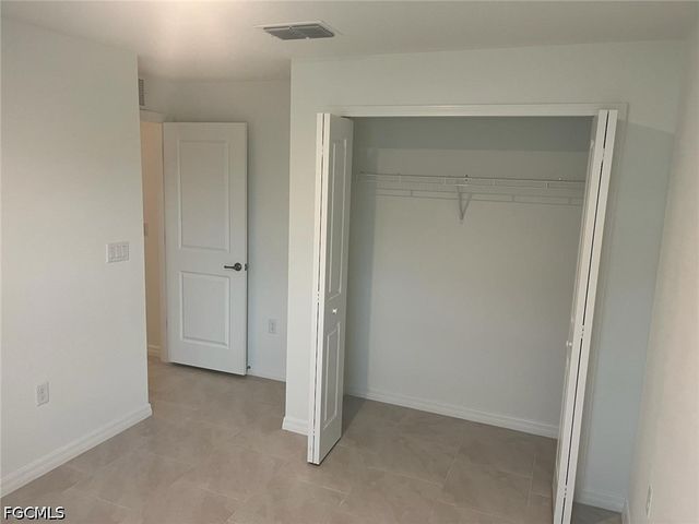 3924 NE 17th AVE, Cape Coral, FL 33909
