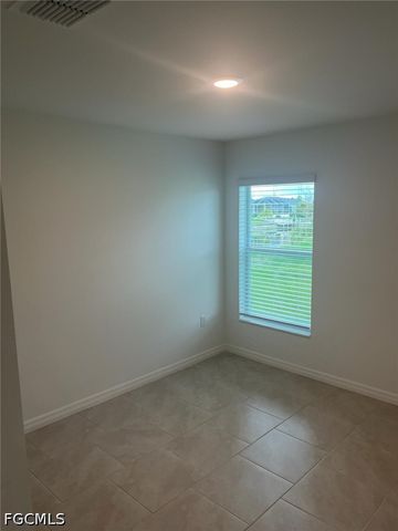 3924 NE 17th AVE, Cape Coral, FL 33909
