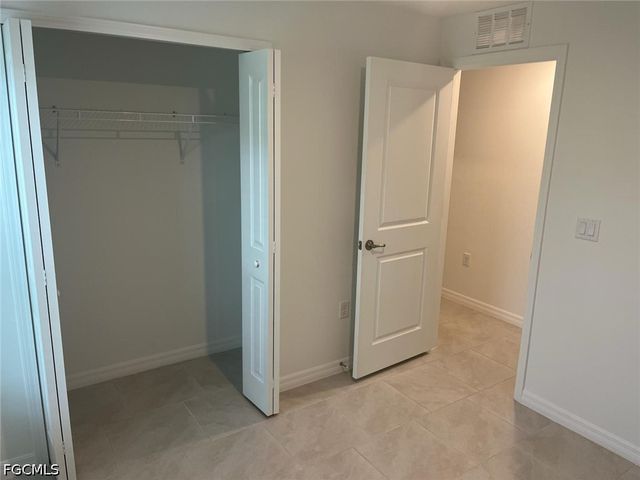 3924 NE 17th AVE, Cape Coral, FL 33909