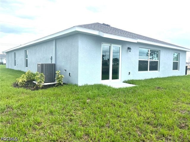 3924 NE 17th AVE, Cape Coral, FL 33909