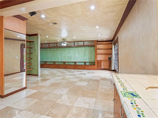 1023 Guinea, Whittier, CA 90601