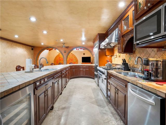 1023 Guinea, Whittier, CA 90601