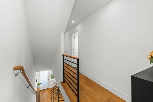 2213 A NW 63rd Street, Seattle, WA 98107
