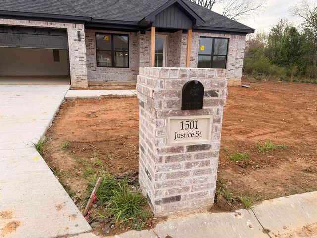 1501 JUSTICE Street, Jacksonville, AR 72076