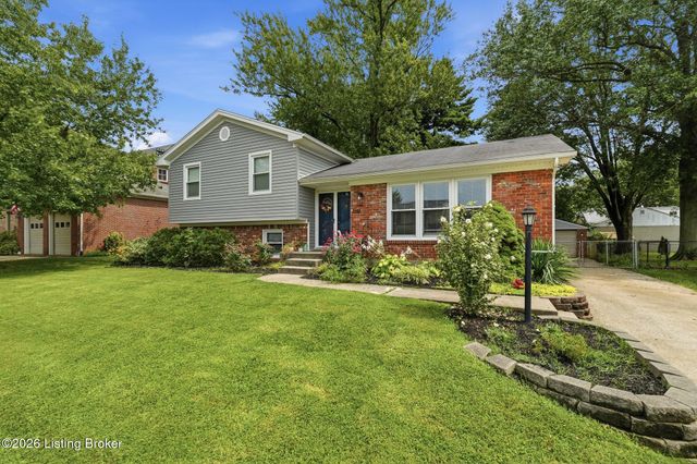 3102 Pomeroy Dr, Louisville, KY 40220