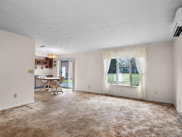 1740 Kenyon Road, Ontario, NY 14519