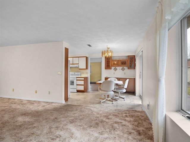 1740 Kenyon Road, Ontario, NY 14519