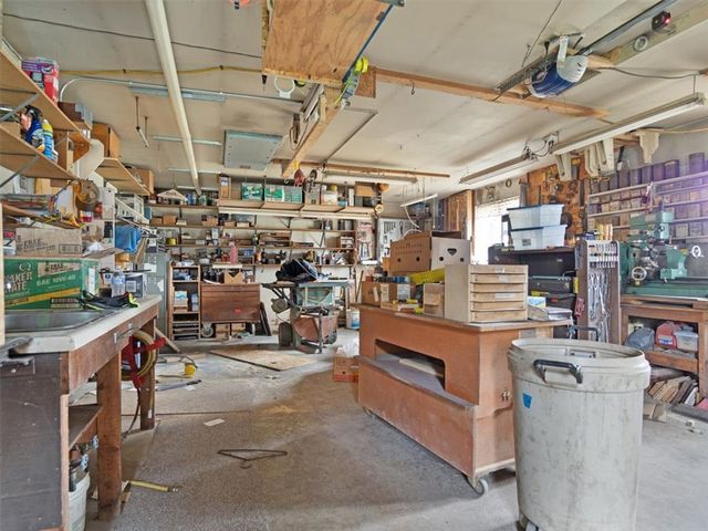 1740 Kenyon Road, Ontario, NY 14519