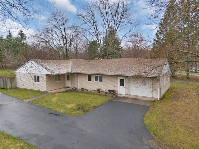 1740 Kenyon Road, Ontario, NY 14519