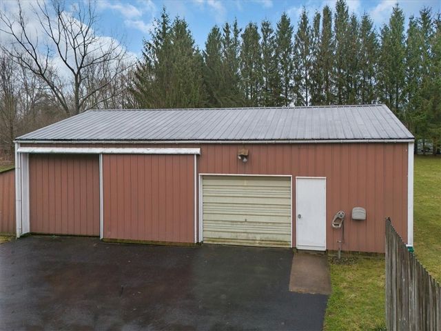 1740 Kenyon Road, Ontario, NY 14519